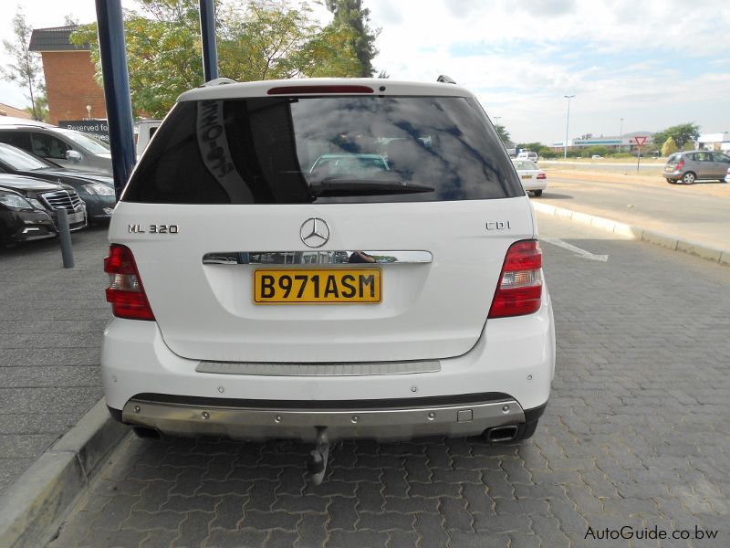 Mercedes-Benz ML320 CDi in Botswana