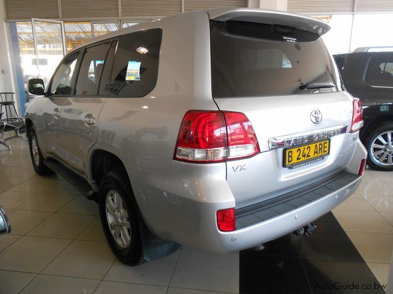 Toyota Land Cruiser 200 in Botswana