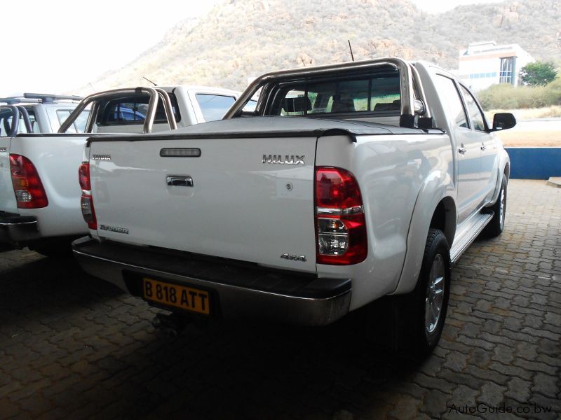 Toyota Hilux 4.0 V6 in Botswana
