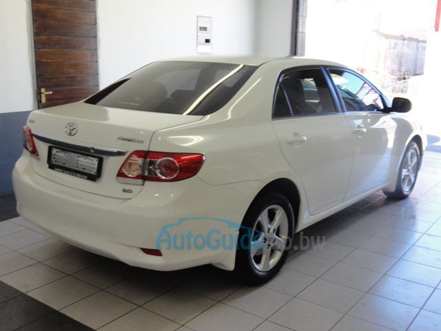 Toyota Corolla 2.0Excl  auto in Botswana