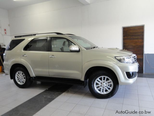 Toyota Fortuner 3.0D4D AT in Botswana
