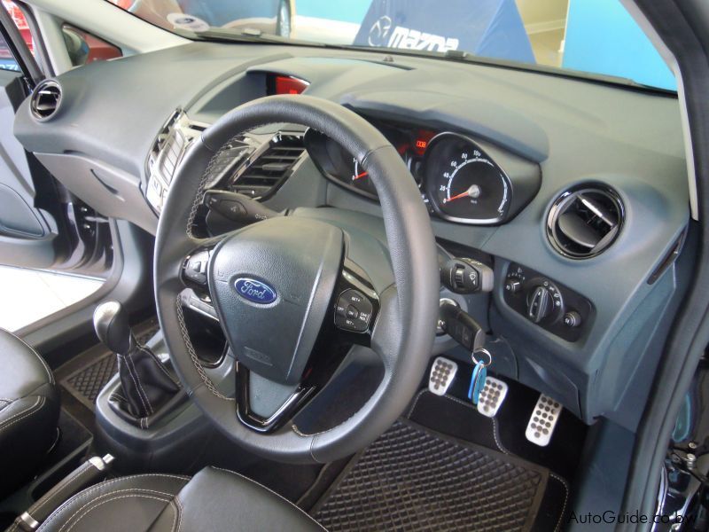 Ford Fiesta 2dr Sport Titanium in Botswana