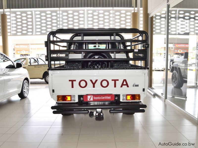 Toyota Land Cruiser GD6 in Botswana