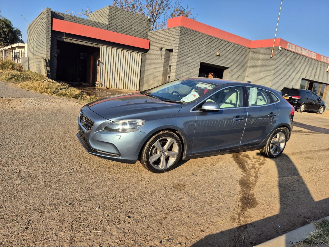 Volvo V40 T4 en Botswana