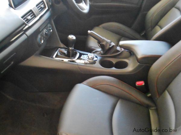 Mazda 3 Dynamic in Botswana