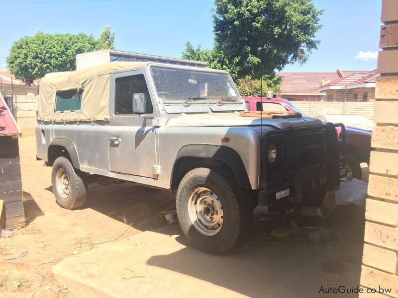 Land Rover 110 in Botswana