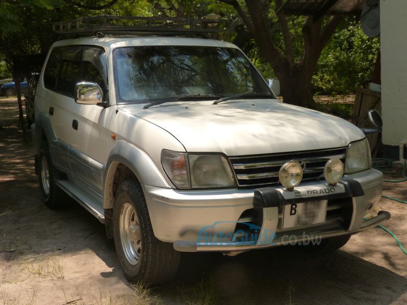 Toyota Landcruiser PRADO in Botswana