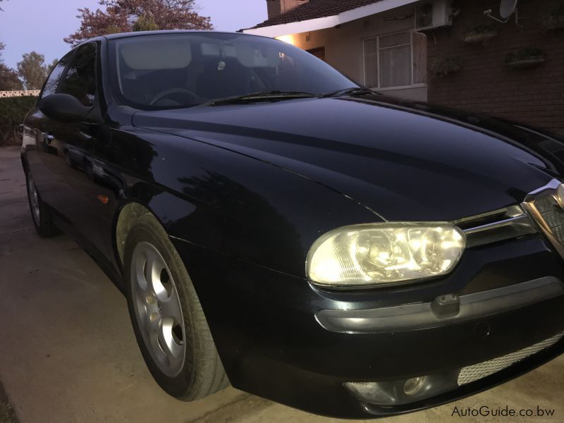 Alfa Romeo 156 2.0 16V Twinspark Selespeed in Botswana