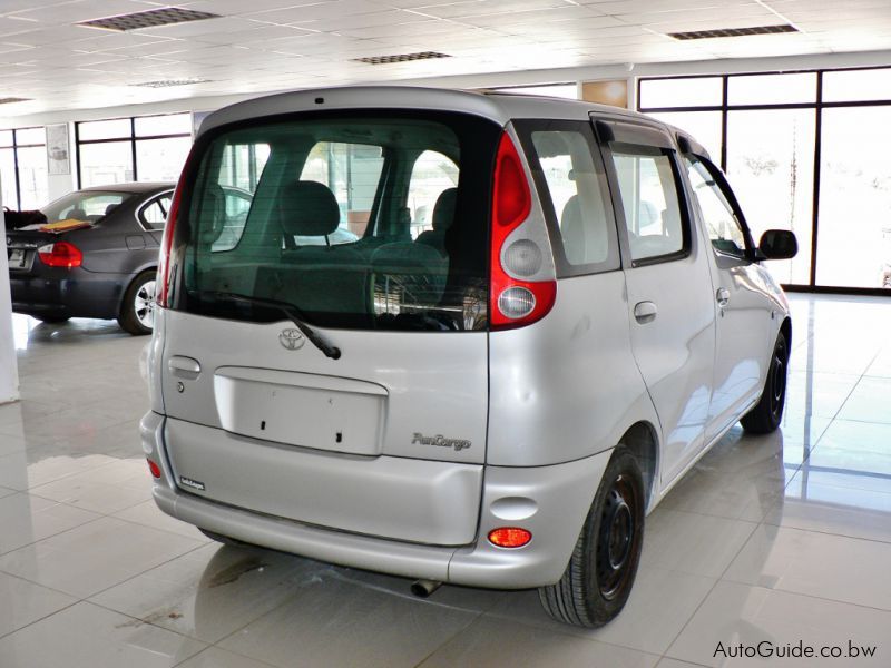 Toyota Funcargo in Botswana