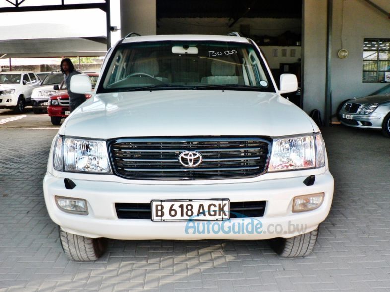 Toyota Land Cruiser VX Limited in Botswana