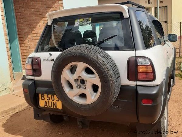 Toyota RAV4 3s in Botswana