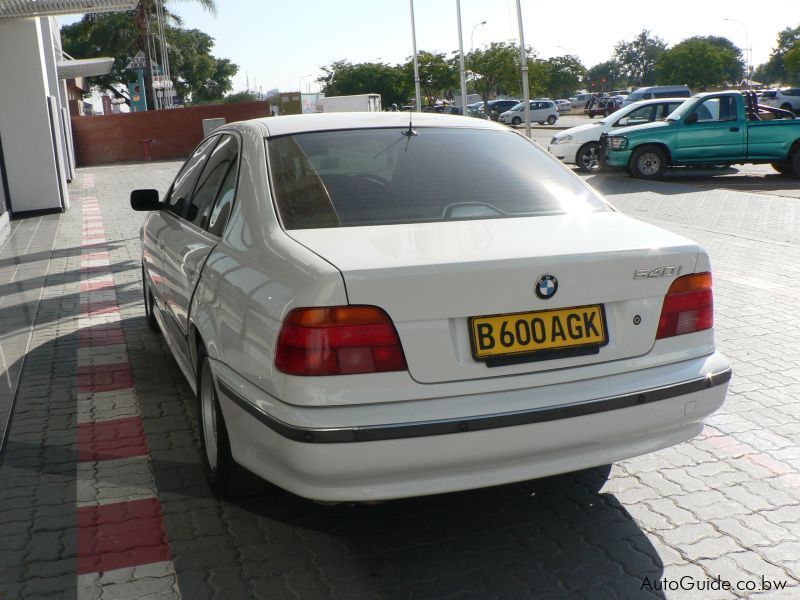 BMW 540i V8 in Botswana