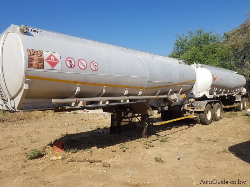 Used Tank Clinic Fuel tanker link. 2000 Fuel tanker link. for sale