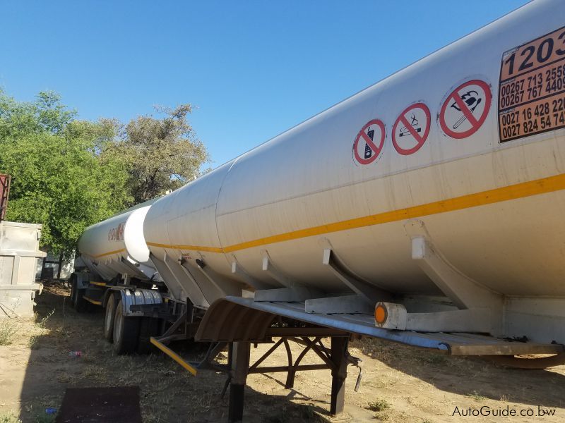 Tank Clinic Fuel tanker link. in Botswana