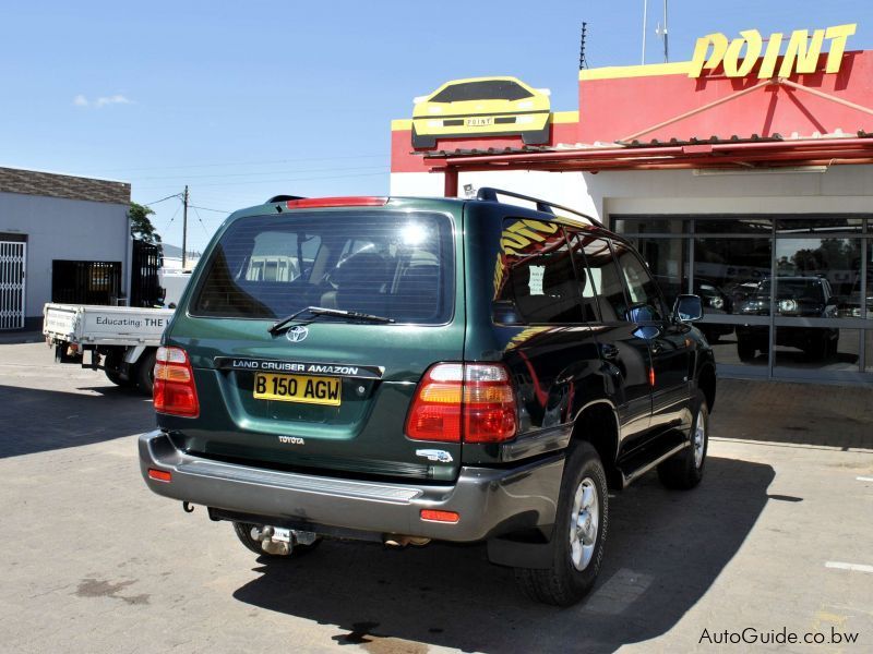 Toyota Land Cruiser 100 Series in Botswana