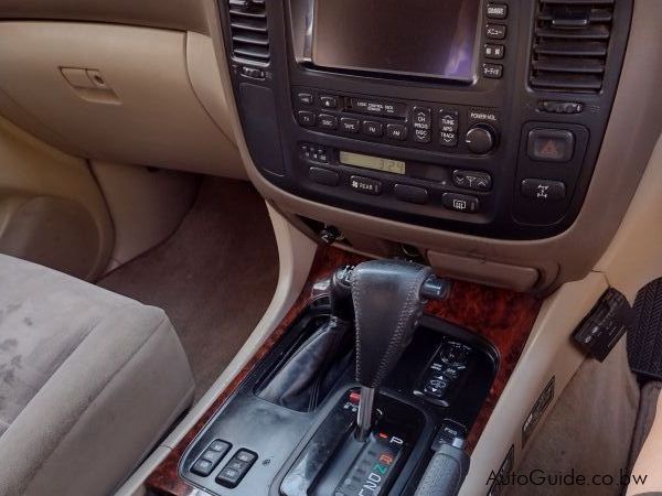 Toyota Land Cruiser in Botswana