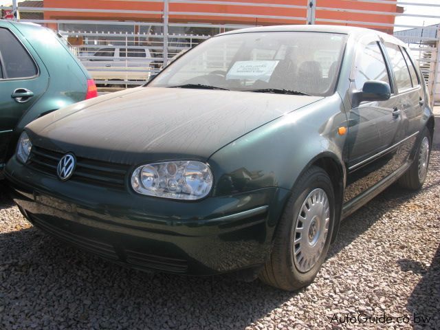 Volkswagen Golf 4 in Botswana