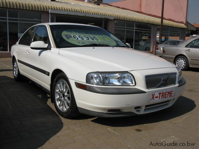 Volvo S80 in Botswana