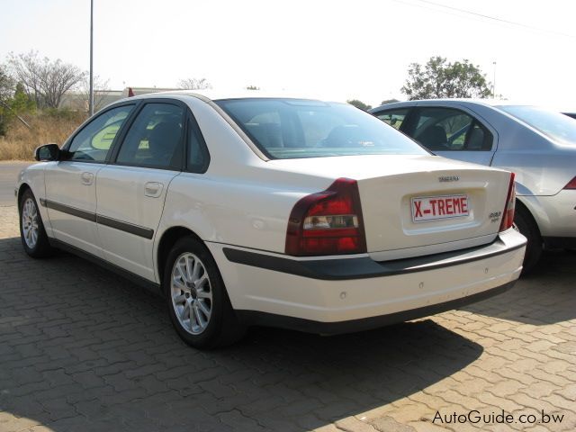 Volvo S80 in Botswana