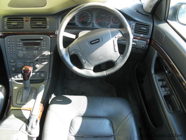 Volvo S80 in Botswana