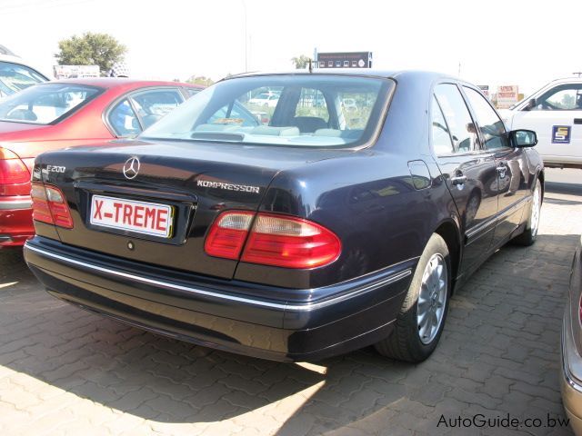 Mercedes-Benz E200 Kompressor in Botswana