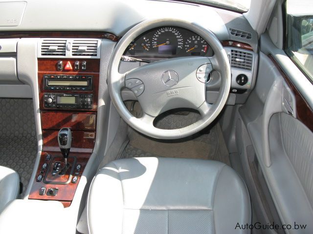 Mercedes-Benz E200 Kompressor in Botswana