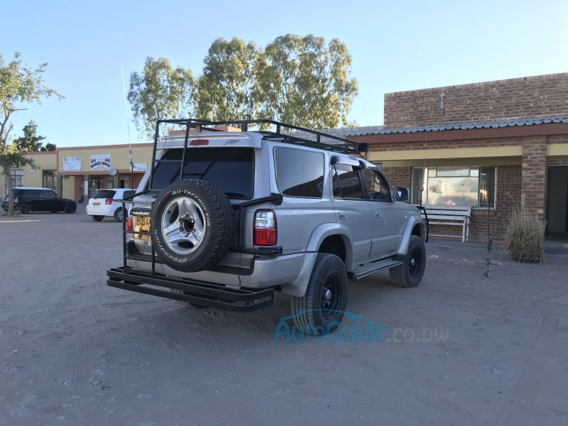 Toyota Hilux Surf SSRG V6 in Botswana