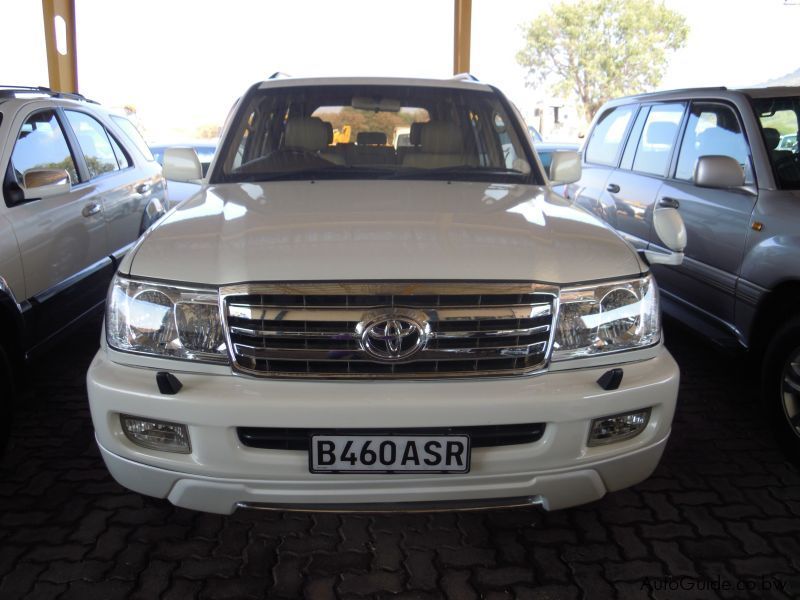 Toyota Land Cruiser 4.7 V8 in Botswana