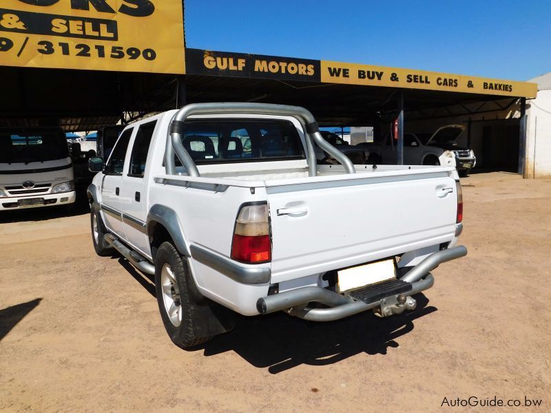 Isuzu KB320 LX in Botswana