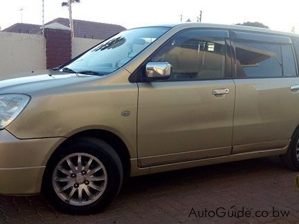 Mitsubishi Dion Exceed 2002 Model in Botswana