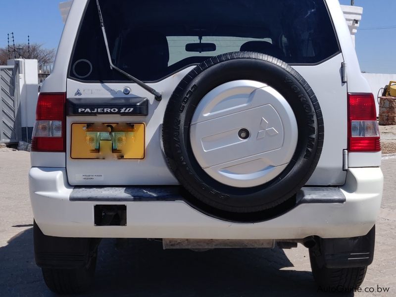 Mitsubishi Pajero IO in Botswana