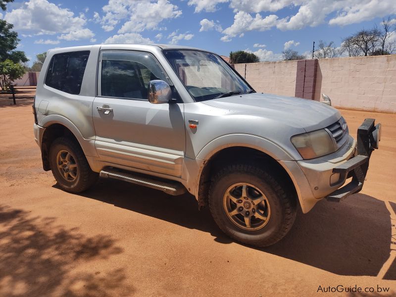 Mitsubishi Pajero V6 3.5 (Petrol) in Botswana