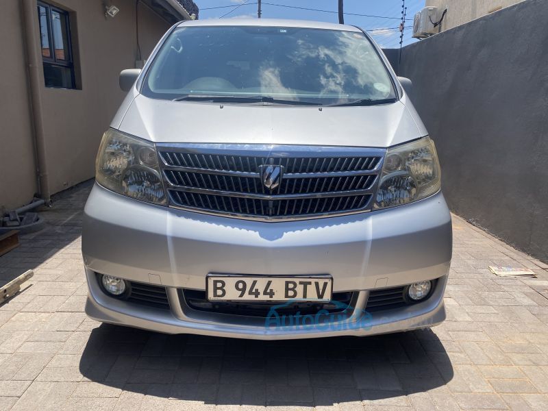 Toyota ALPHARD 3.0 V6 in Botswana