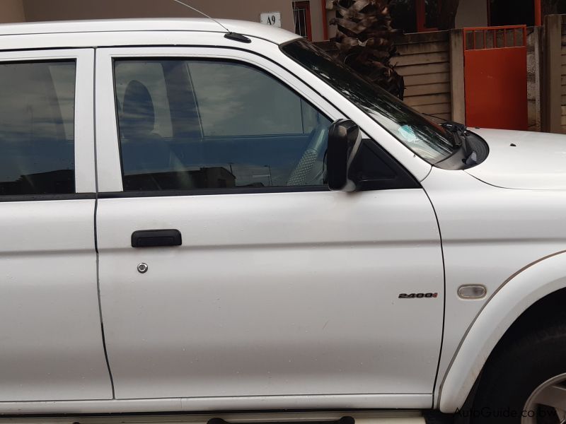 Mitsubishi Colt Rodeo 2400i in Botswana