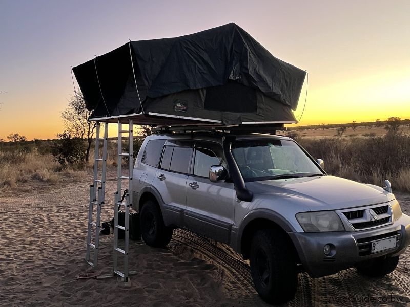 Mitsubishi Pajero in Botswana