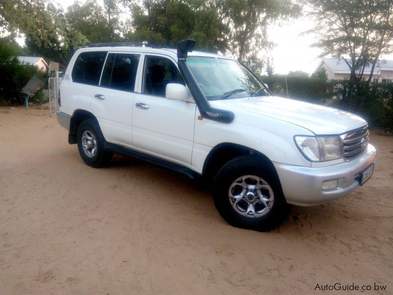 Toyota Land Cruiser 100 Series 4.2 D in Botswana