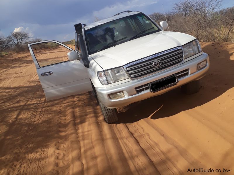 Toyota Land Cruiser 100 Series 4.2 D in Botswana