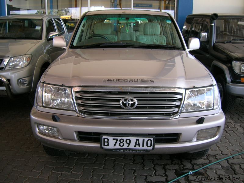 Toyota Land Cruiser 4.2D in Botswana