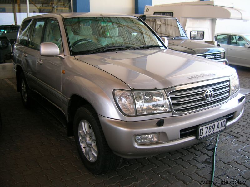Toyota Land Cruiser 4.2D in Botswana