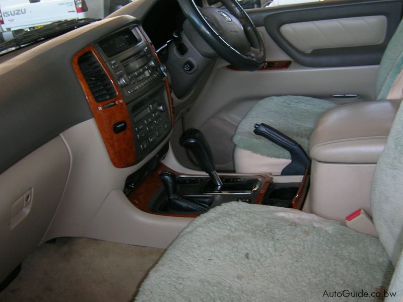 Toyota Land Cruiser 4.2D in Botswana
