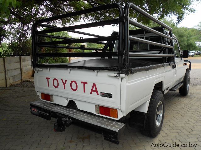 Toyota Land Cruiser in Botswana