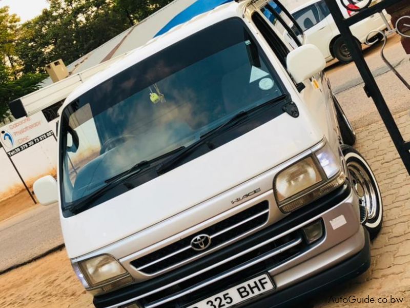 Toyota Super Hiace Van in Botswana