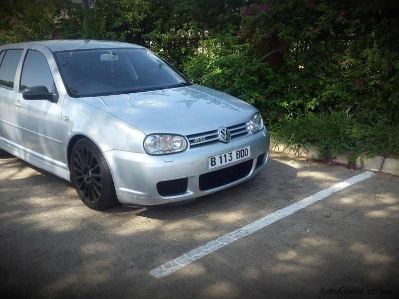 Volkswagen Golf R32 in Botswana