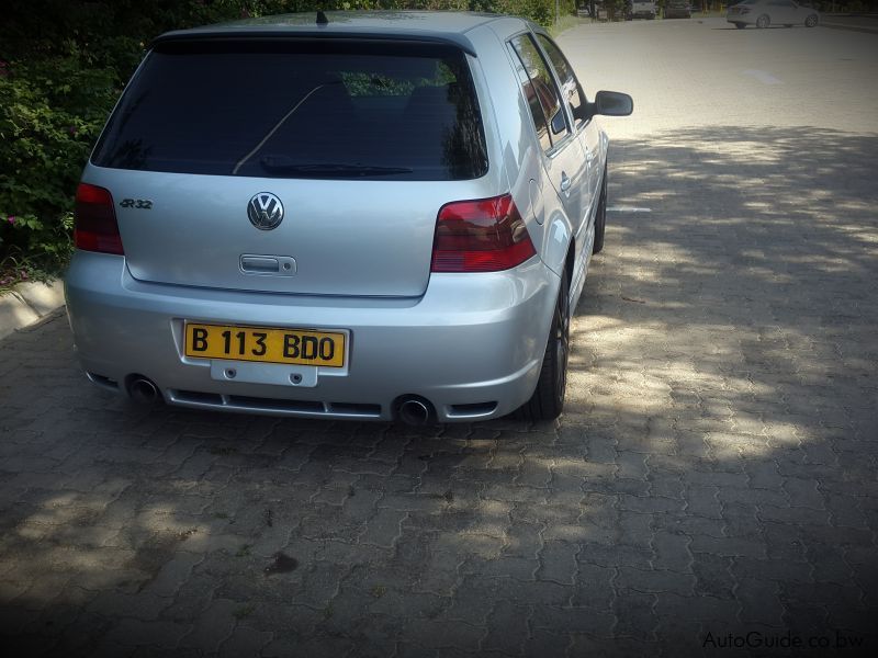 Volkswagen Golf R32 in Botswana