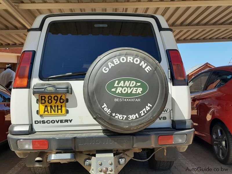 Land Rover Discovery 2 in Botswana