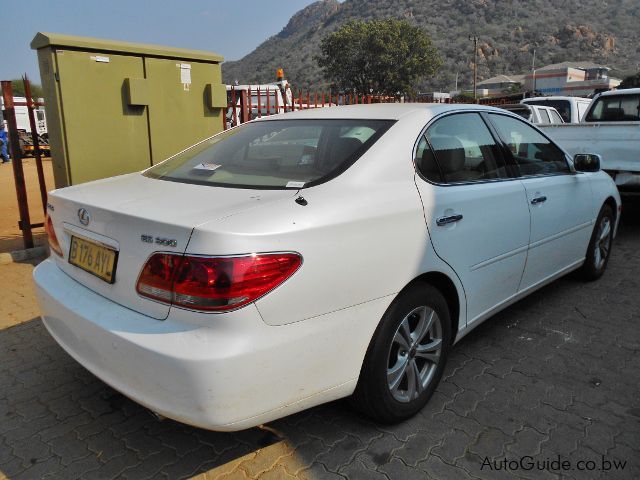 Lexus ES 300 in Botswana