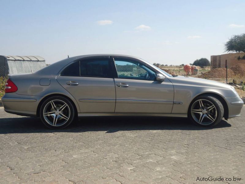 Mercedes-Benz E240 Avantgarde in Botswana