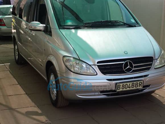 Mercedes-Benz Viano 3,2 l in Botswana