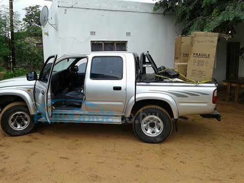 Toyota 2.7 Hilux 4x2 in Botswana