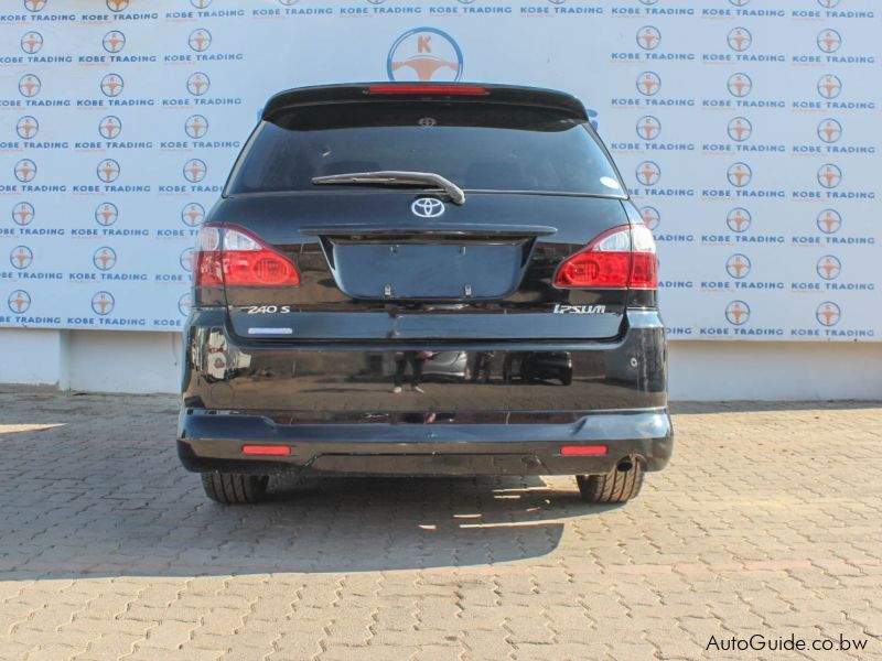 Toyota Ipsum in Botswana